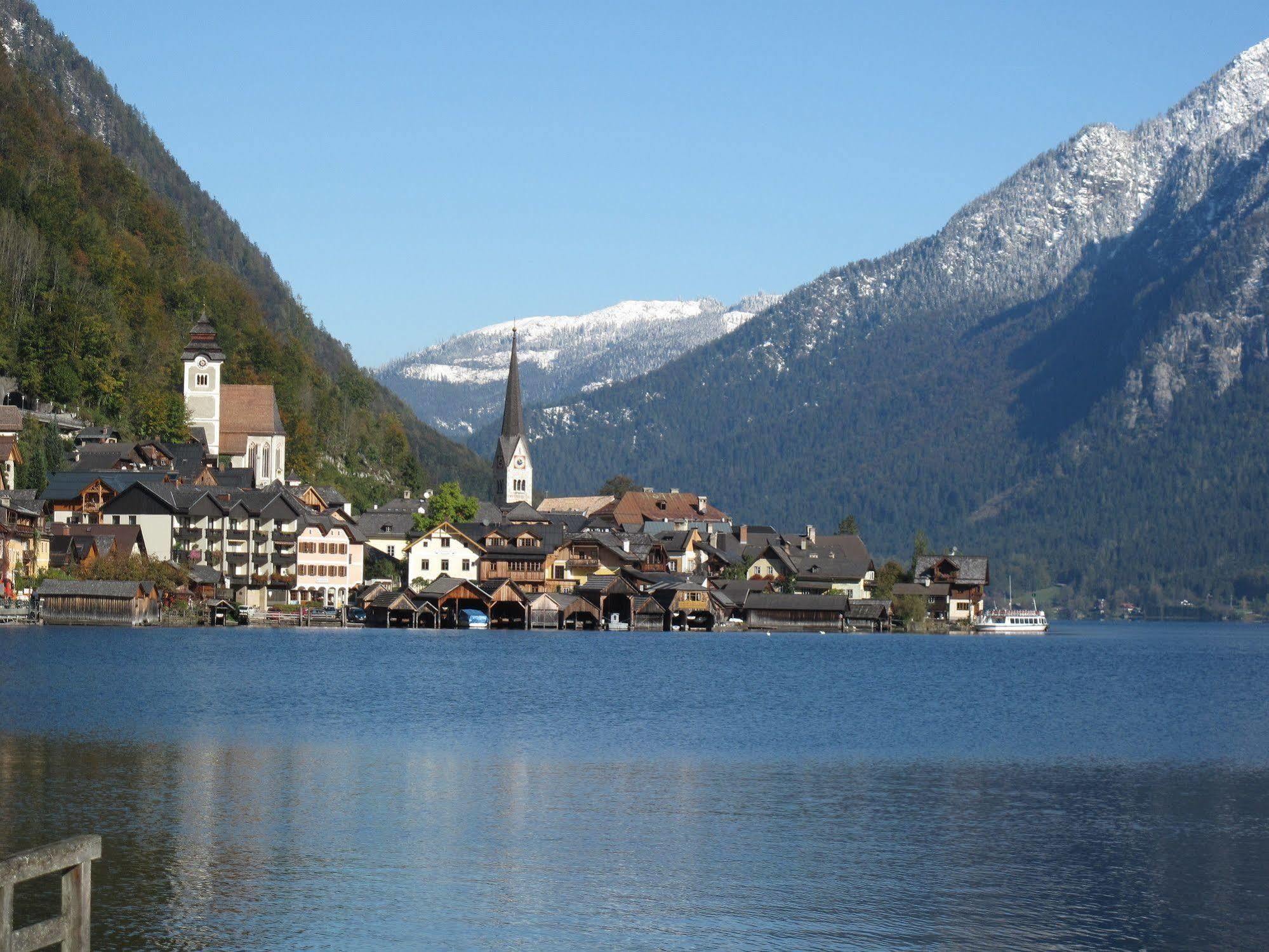 Gasthof Waldwirt Russbach am Pass Gschuett Luaran gambar